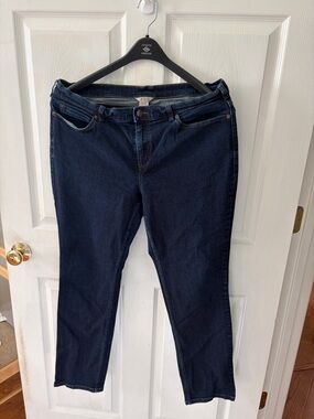 Duluth Trading Co Dark Indigo Straight-Leg Women's Jeans